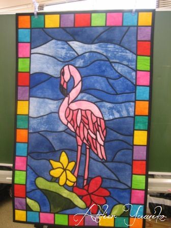 ステンドグラスキルト フラミンゴと花