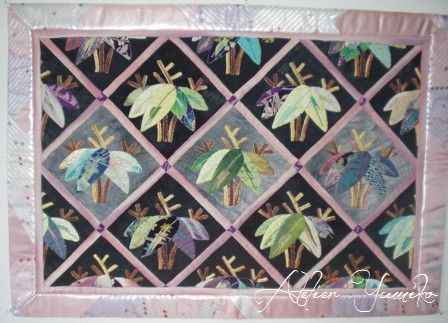 根笹のタペストリー（日本の文様）